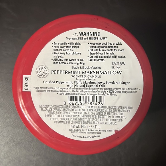 Bath and Body Works Candle - Peppermint Marshmallow - Picture 4 of 4